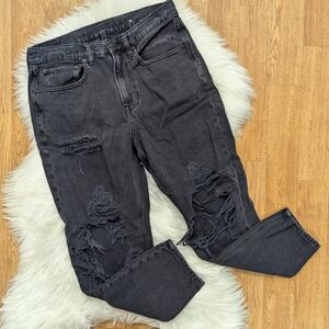 American Eagle 90s Slim Boyfriend Distressed Jeans Black